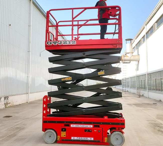 万源自行走移动式升降机