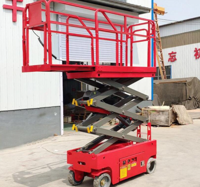 万源移动剪叉式升降机