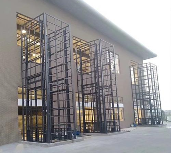 万源液压升降货梯